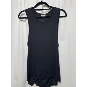 AG black muscle tank